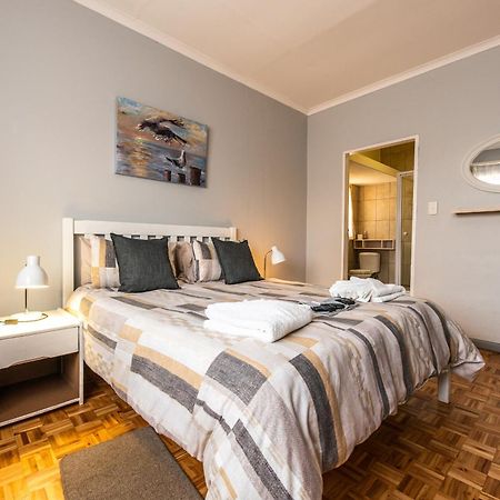 Guesthouse Fischreiher B&B スワコプムント エクステリア 写真