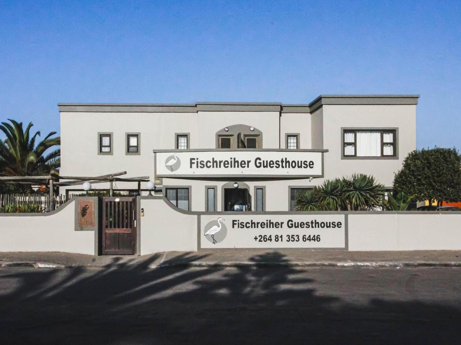 Guesthouse Fischreiher B&B スワコプムント エクステリア 写真