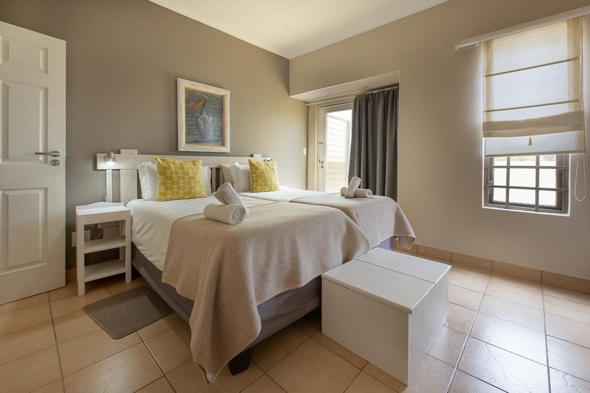 Guesthouse Fischreiher B&B スワコプムント エクステリア 写真