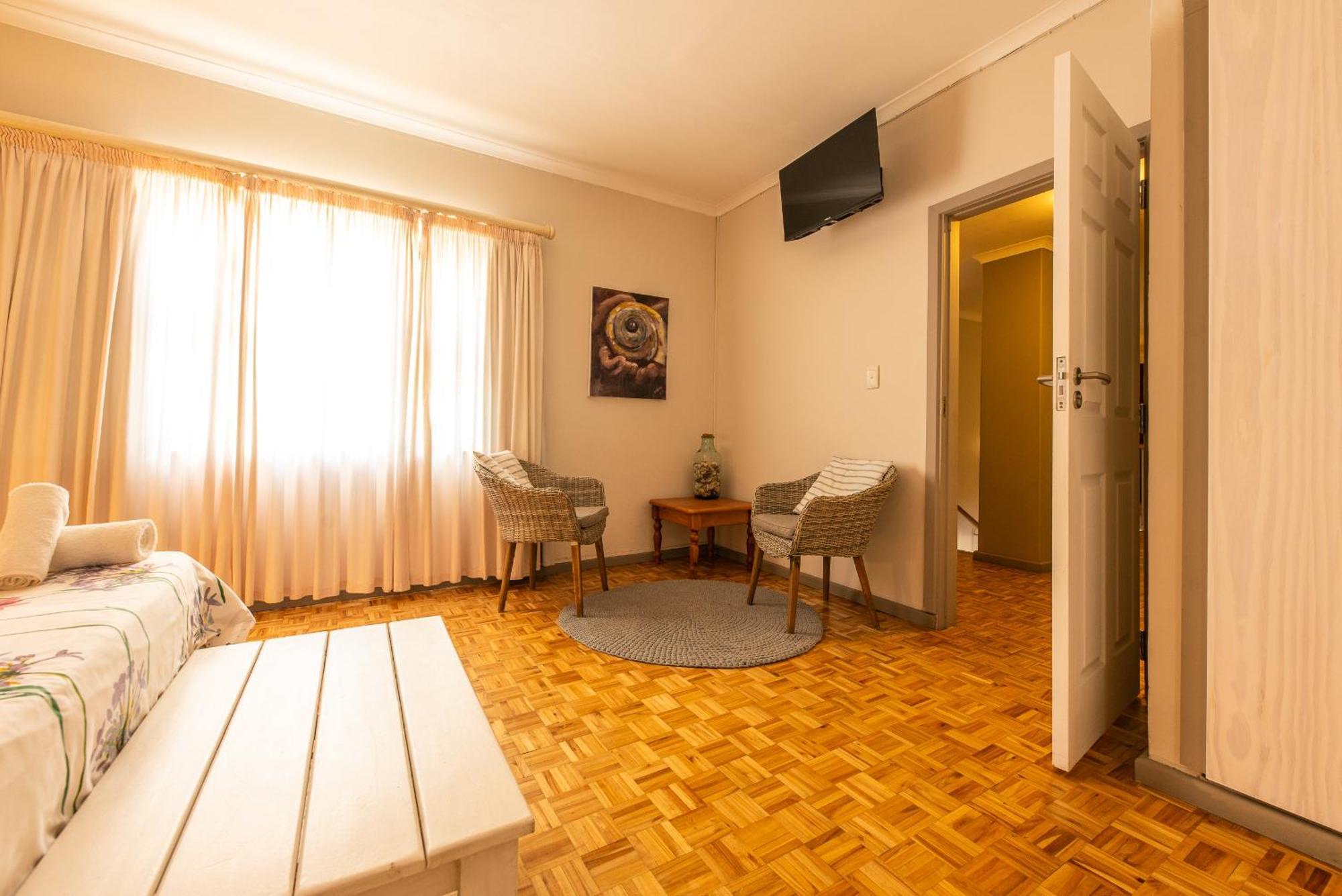 Guesthouse Fischreiher B&B スワコプムント エクステリア 写真