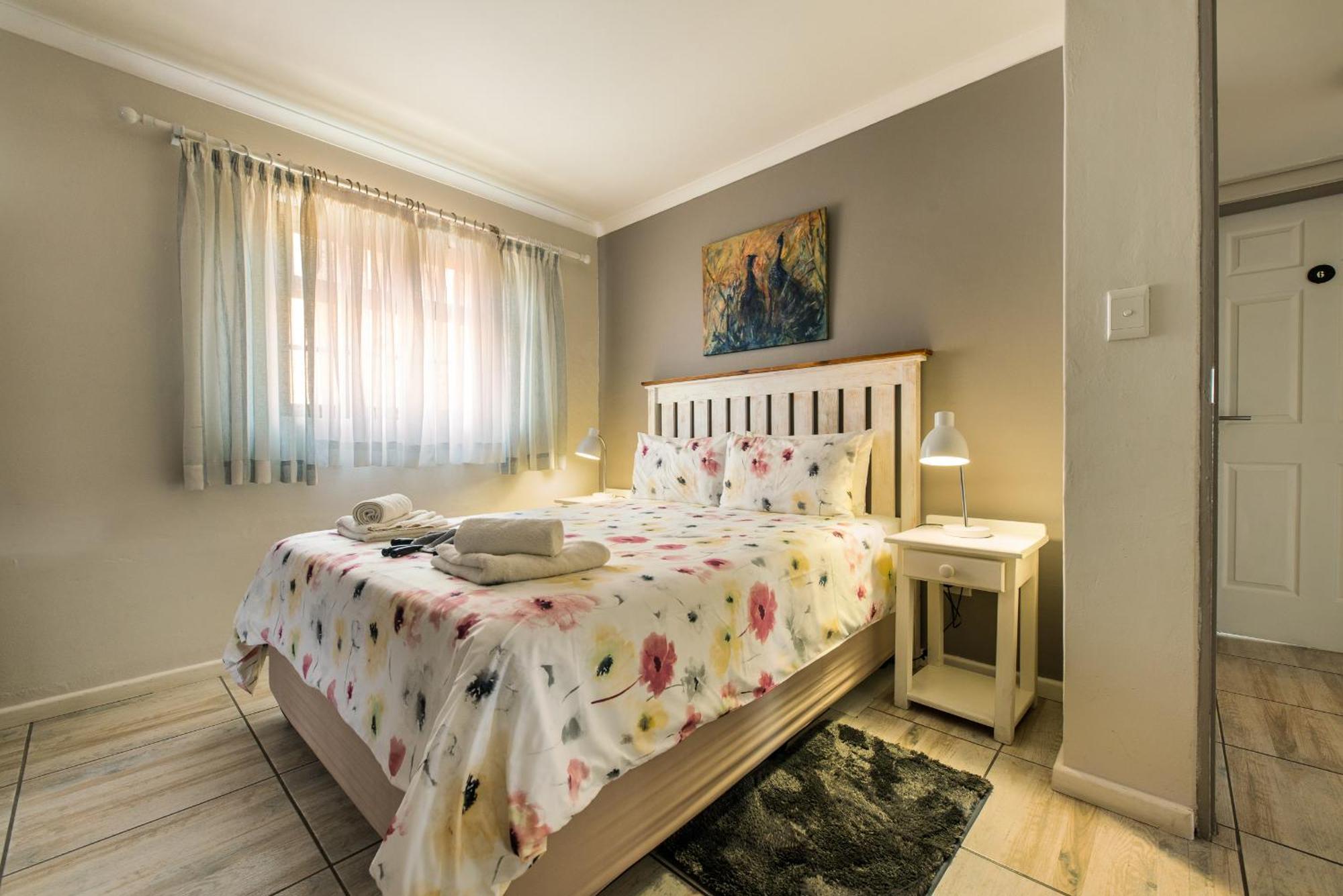 Guesthouse Fischreiher B&B スワコプムント エクステリア 写真